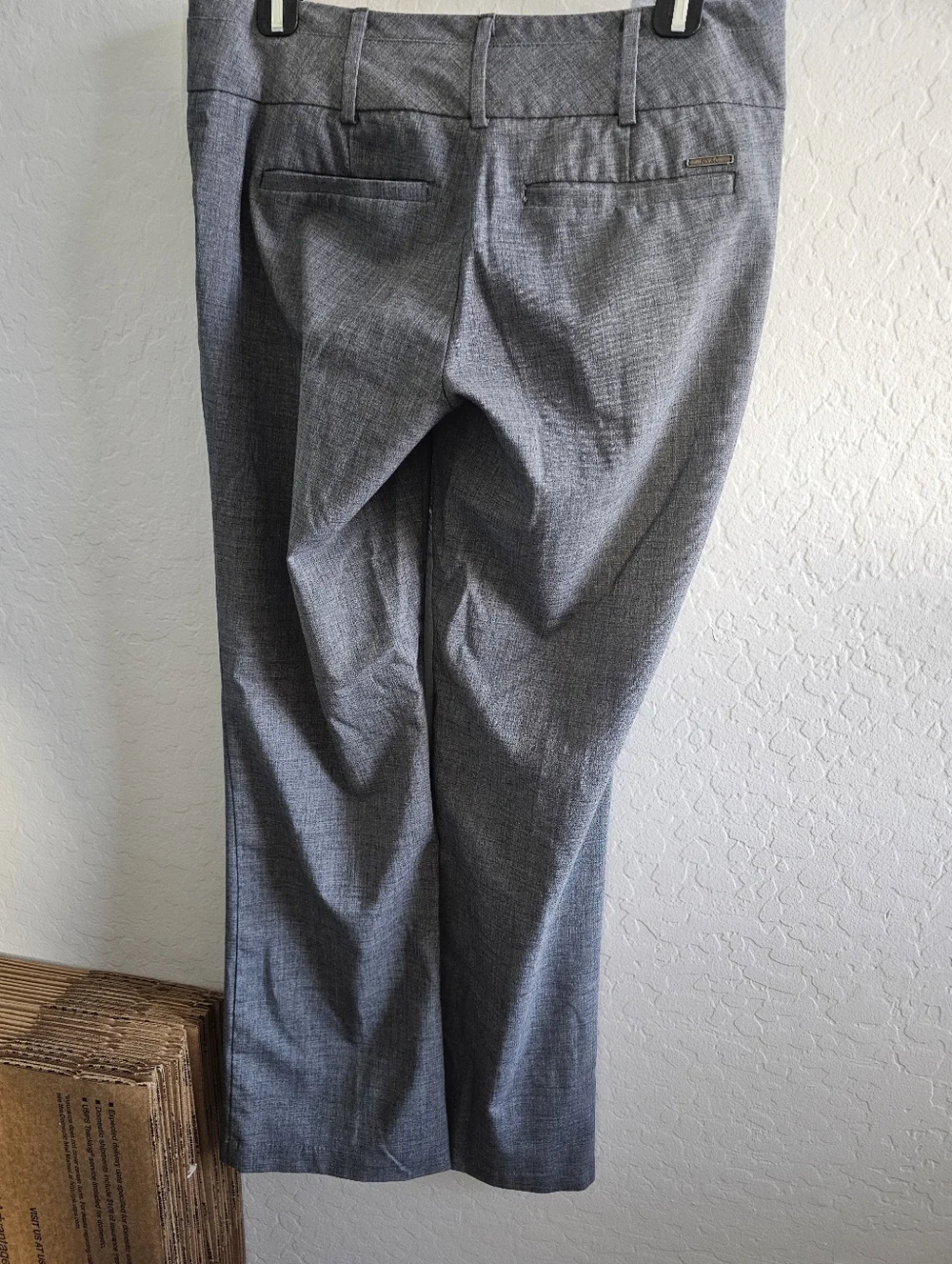 New York & Company Gray Slacks, Size 0 - Picture 4 of 4